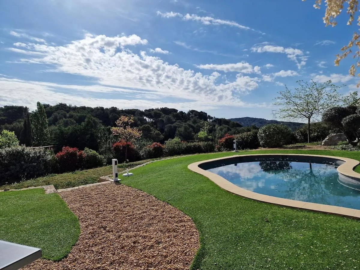 Villa Provencale Avec Piscine A Aurons